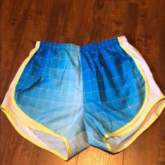 Nike Pants - Nike Dri Fit Tempo Running Shorts